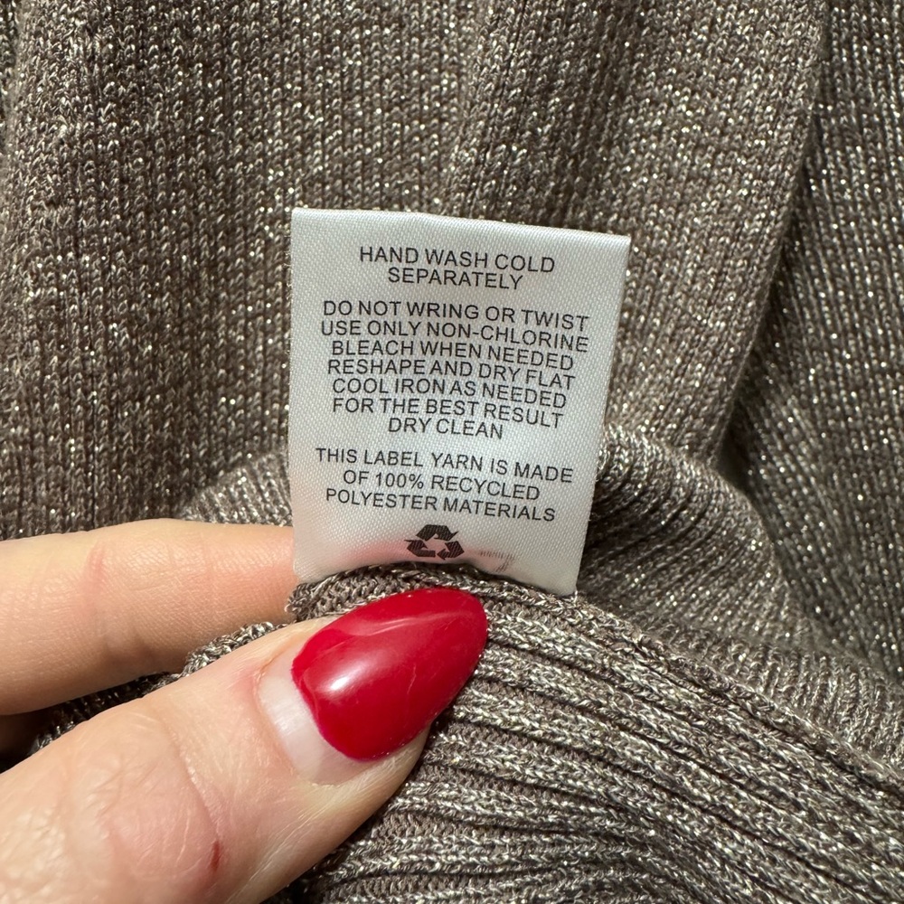 Pink Rose Taupe V-Neck Sweater - Picture 4 of 4